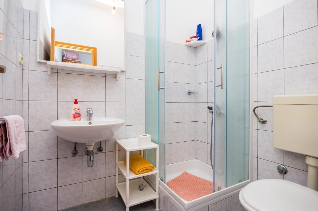 Apartments Violic Затон Экстерьер фото